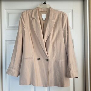 Beige double-breasted blazer